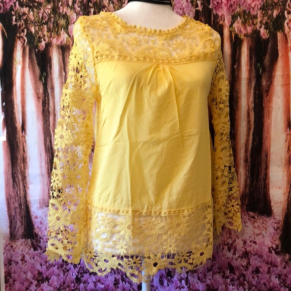 BOHO STYLE LIGHT LACED LONG SLEEVE YELLOW TOP SM - Picture 2 of 8